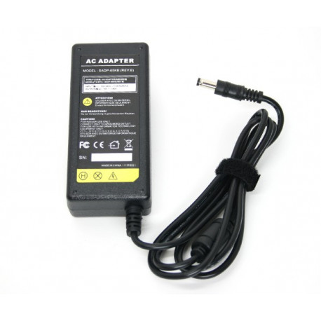 AC Adapter TOSHIBA 19V - 3.95A 75W - 5.5mm  2.5mm